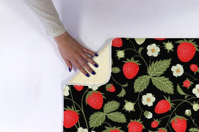 Bathroom carpet Strawberries