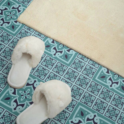 Self adhesive vinyl floor tiles Floral motif in an artistic approach