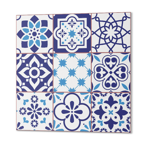 Self adhesive vinyl floor tiles Geometric patterns on tiles
