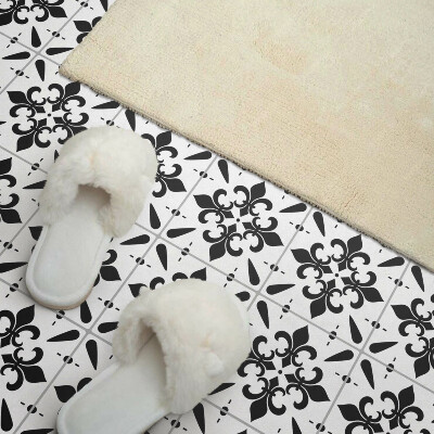 Vinyl tiles Floral patterns on a delicate background