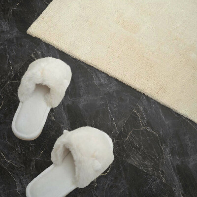 Self adhesive vinyl floor tiles Stylish marble with delicate veins