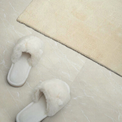 Self adhesive vinyl floor tiles Veined marble motif