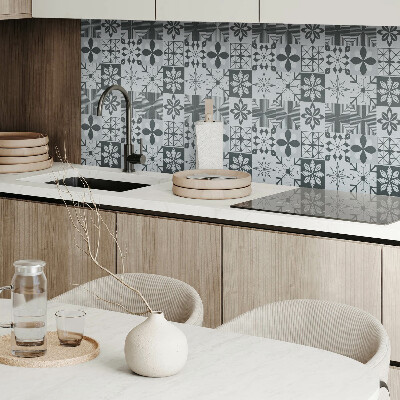 Self adhesive vinyl floor tiles Mosaic shapes in a geometric style