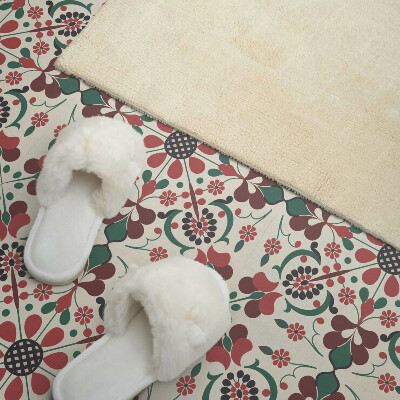 Self adhesive vinyl floor tiles Symmetrical floral motif in a delicate pattern