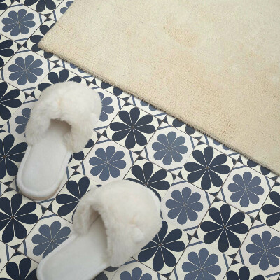 Vinyl tiles Floral design on tiles