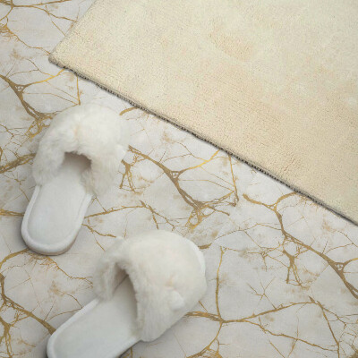 Self adhesive vinyl floor tiles Marble with delicate vein accents
