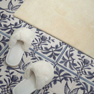 Self adhesive vinyl floor tiles Bird pattern among vegetation