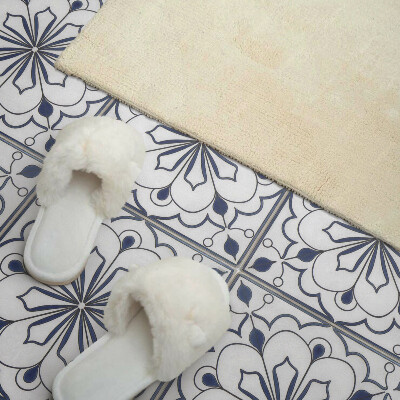 Vinyl tiles Ceramic pattern with flowers