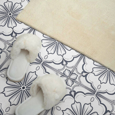 Self adhesive vinyl floor tiles Floral pattern on the tile