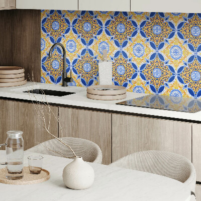 Vinyl tiles Floral motif in design