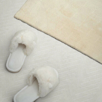 Self adhesive vinyl floor tiles Herringbone motif