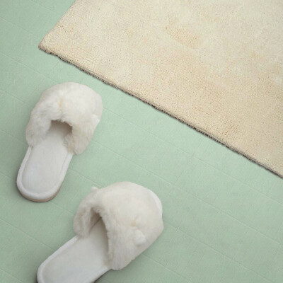 Self adhesive vinyl floor tiles Elegant vertical tiles