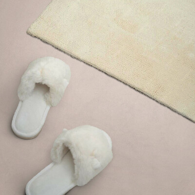 Self adhesive vinyl floor tiles Subtle Pale Pink