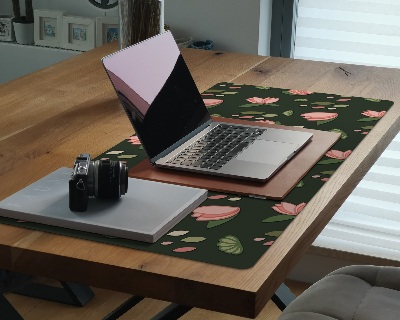 Full desk protector Pink water lilies