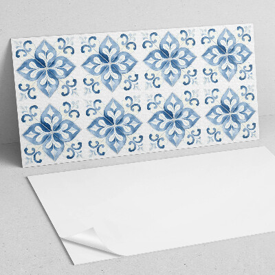 Square wall panel Floral pattern on tiles