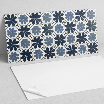Square wall panel Floral pattern on tiles