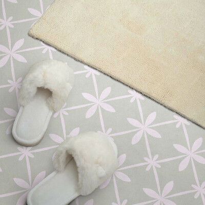 Rectangular bathroom wall panel Floral motif in a mesh