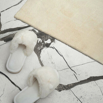 Rectangular wall panel Marble motif with pronounced veins