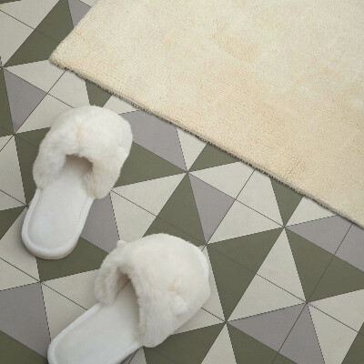 Rectangular bathroom wall panel Geometry of triangular shapes