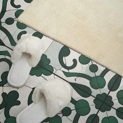 Rectangular bathroom wall panel Plant ornaments in a classic style