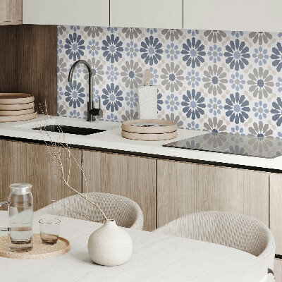 Wall paneling Floral pattern in balance
