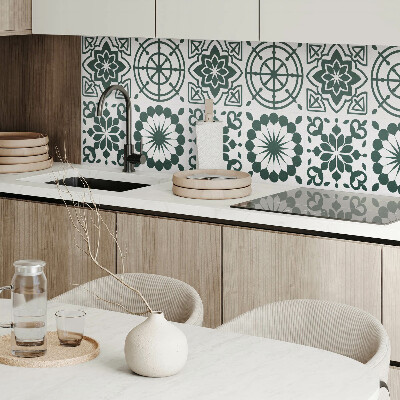 Wall paneling Flowers in geometric shapes