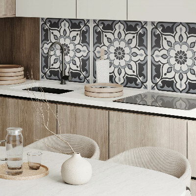 Wall panel square Ornaments with a floral accent