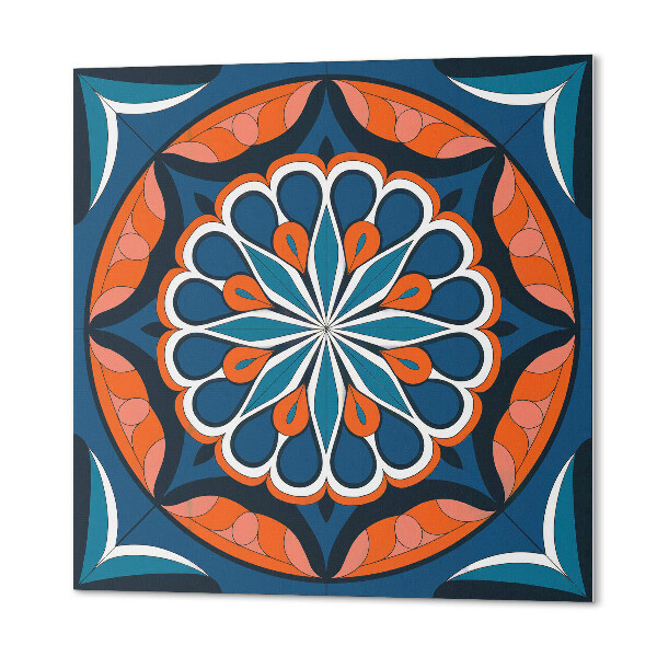 Wall paneling Mandala pattern with leaf motif