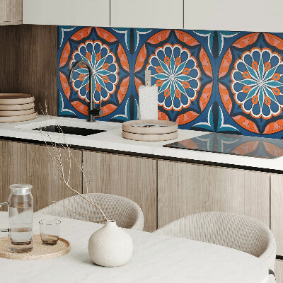 Wall paneling Mandala pattern with leaf motif
