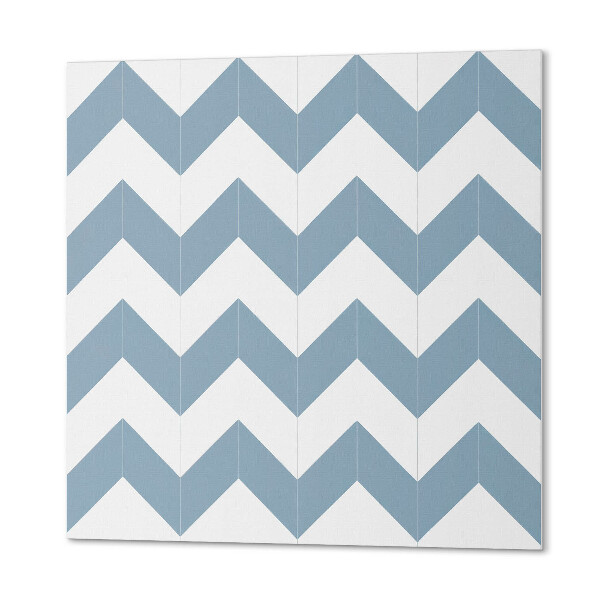 Wall paneling Dynamic zigzags in the design