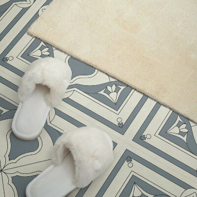 Wall paneling Floral motif on tiles