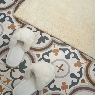 Wall panel square Flowers in a checkered arrangement