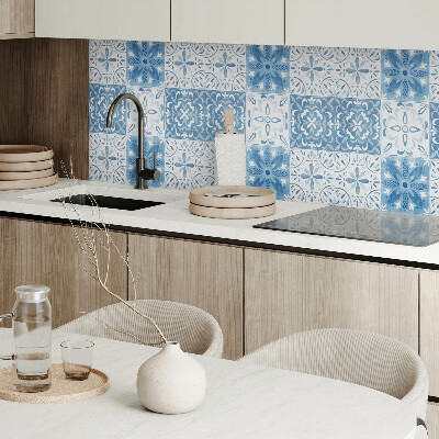 Wall paneling Tiled pattern with delicate flowers