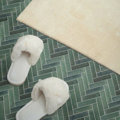 Wall paneling 3D herringbone pattern