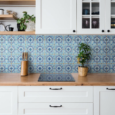 Wall paneling Portuguese tiles