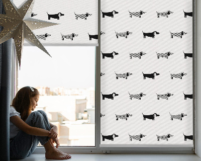 Daylight roller blind Draws dogs