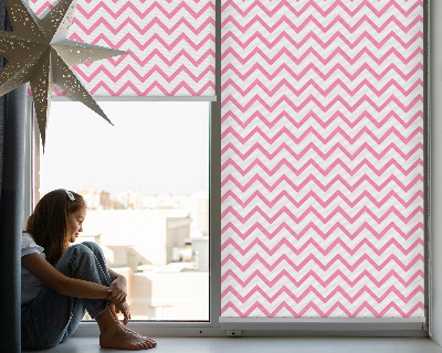 Window blind Horizontal pink zigzags