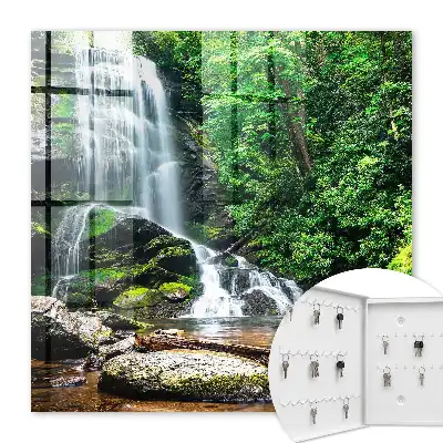Decorative key box A natural oasis of lush greenery