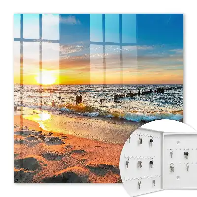 Key cabinet Sunset over the sea with a beach