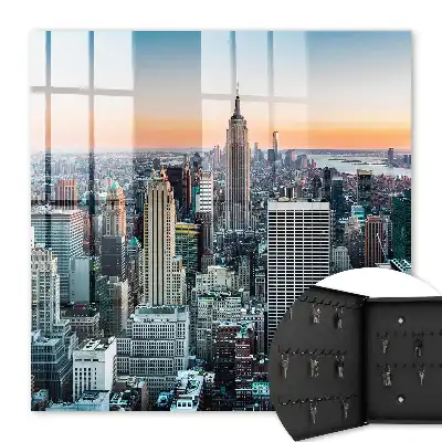 Wall mounted key box City panorama with skyscrapers