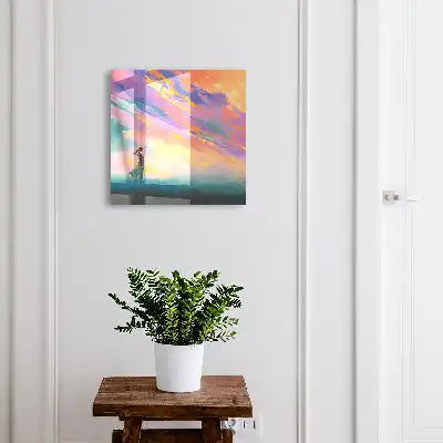 Key box for home with a dreamy scene above the figure