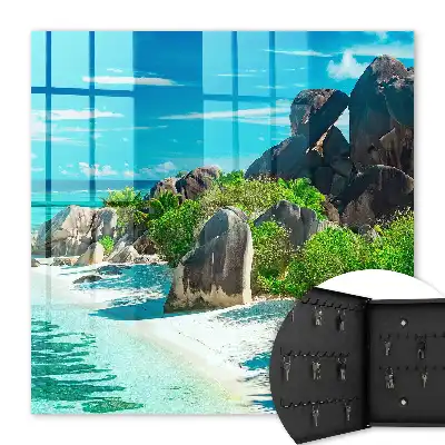 Decorative key box A tropical beach of lush greenery