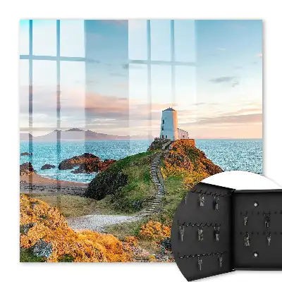 Key cabinet Sea lighthouse of sunlight