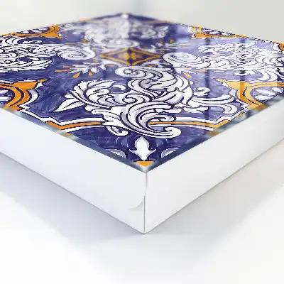 Wall mounted key box Plant ornament with motifs