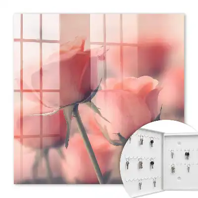 Key cabinet Delicate flowers in pastel shades