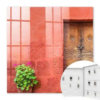 Key cabinet Red facade wooden door