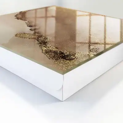Artistic Abstraction Key Box with Transparency Effect