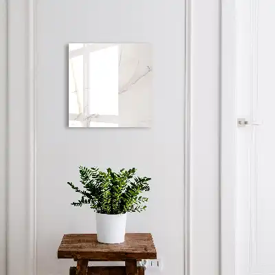 Wall mounted key box Marble elegance with delicate lines
