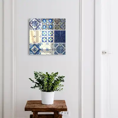 Wall mounted key cabinet Azulejos tiles with a touch of blue