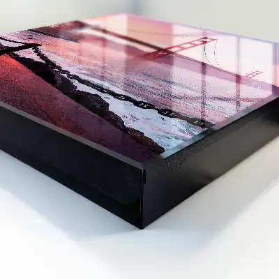 Wall mounted key cabinet The city bridge in pink colors